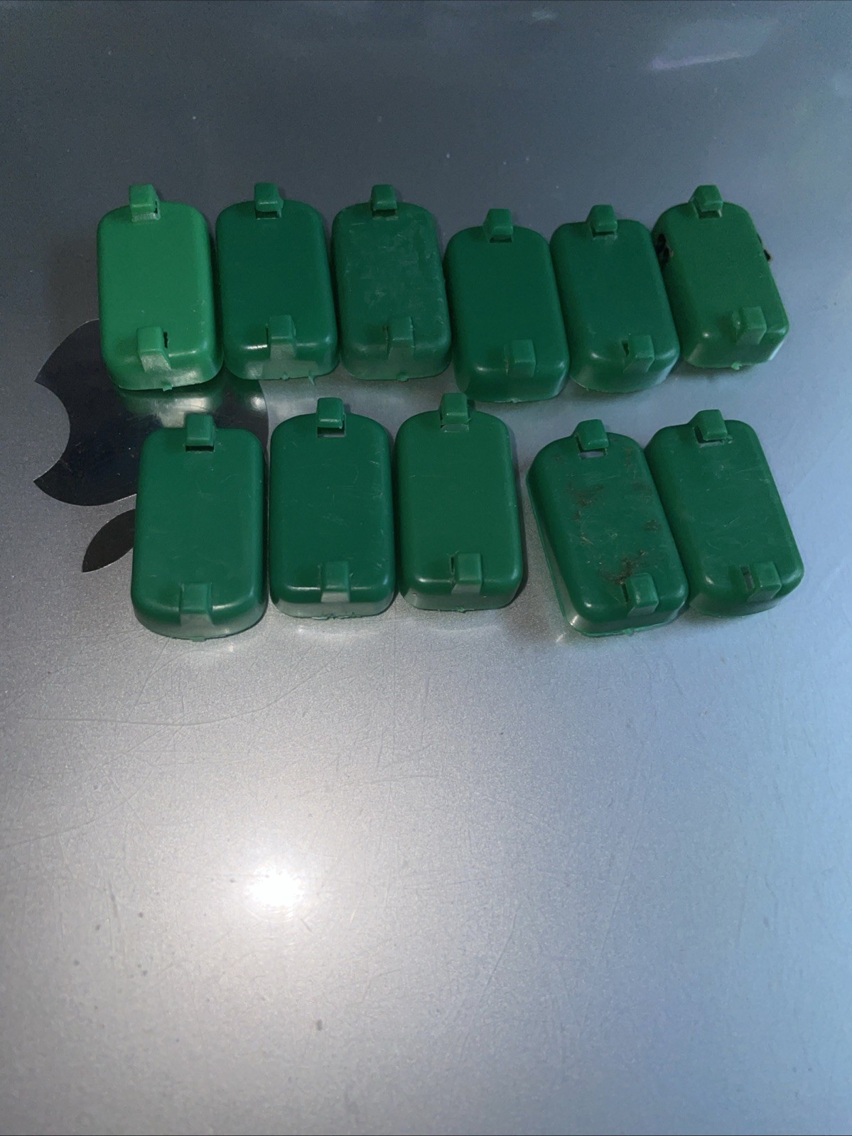 11 Tudor Electric Football Green Dual Clip Rookie Bases