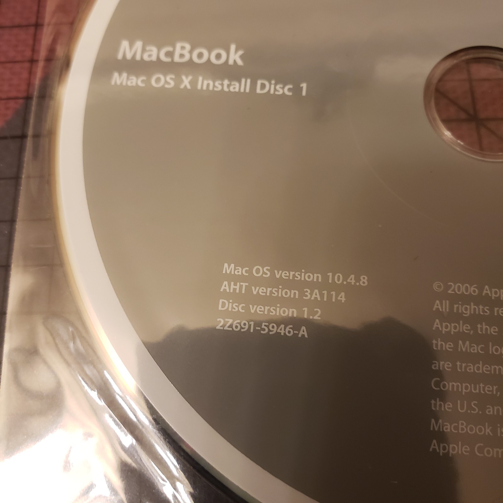 Mac OS X & Application Install Disc 1 & 2 OS 10.4.8 MacBook 2006 & iWork '06