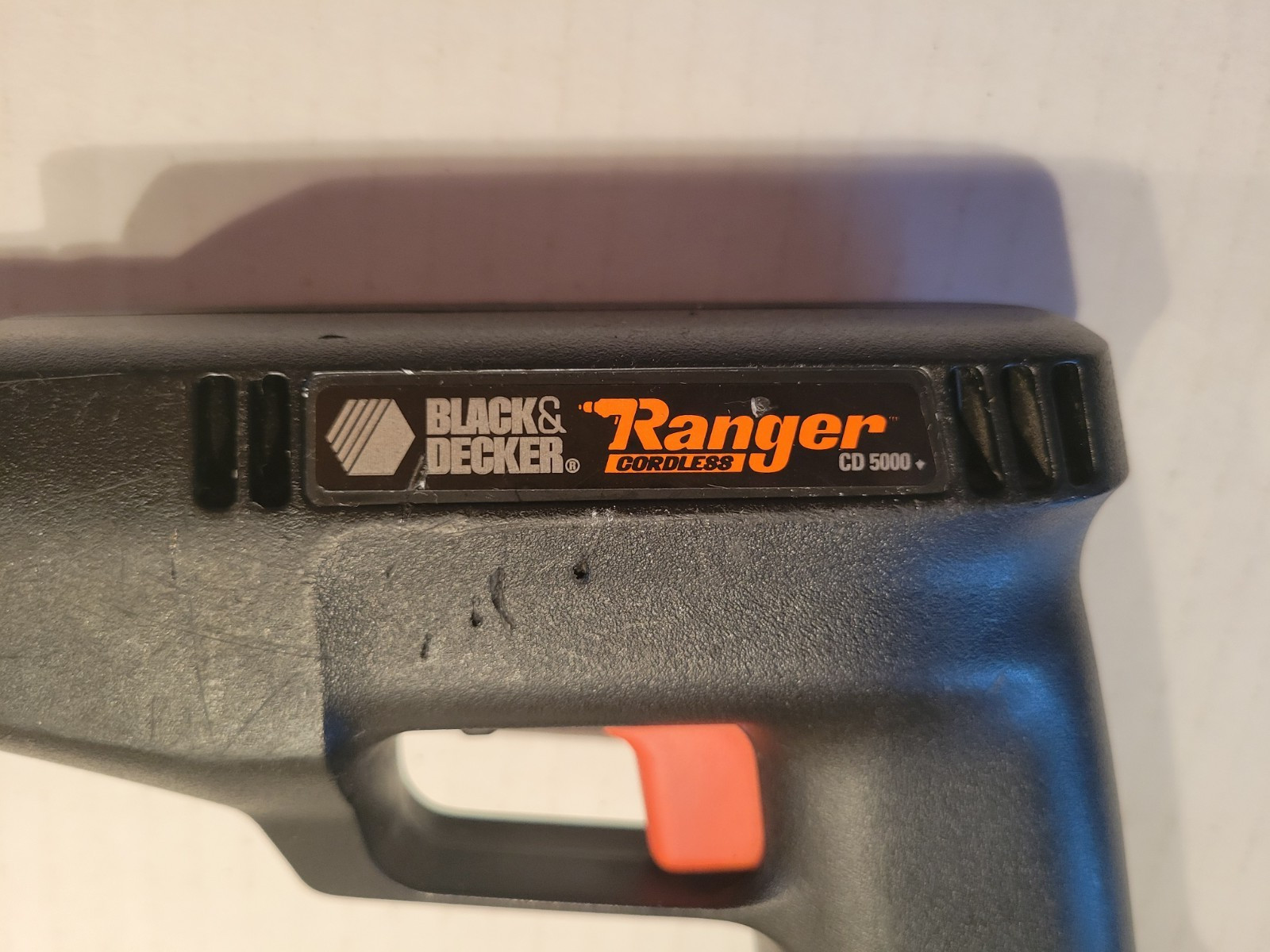Black & Decker CD5000 Ranger Cordless Drill 8.4 V w/ Battery (Read) and Charger