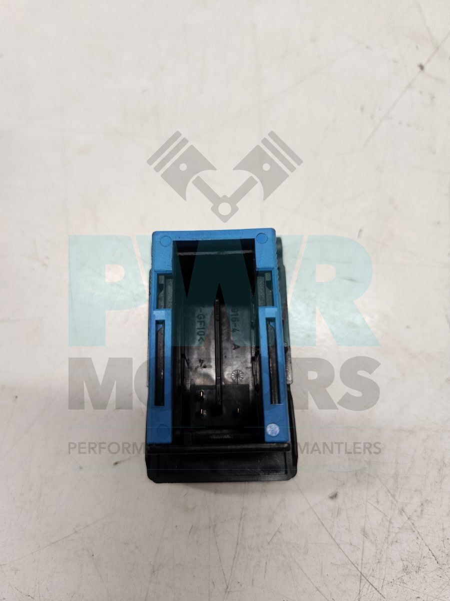BMW X5 E53 OBD Plug Socket 8408030
