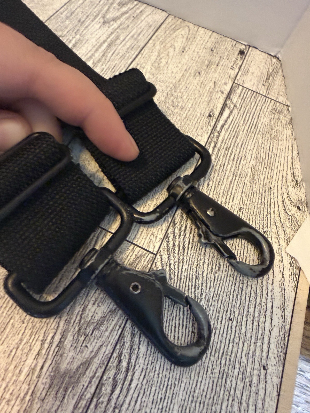 Tumi Padded Replacement Shoulder Strap and Leather Luggage Tag Set Black