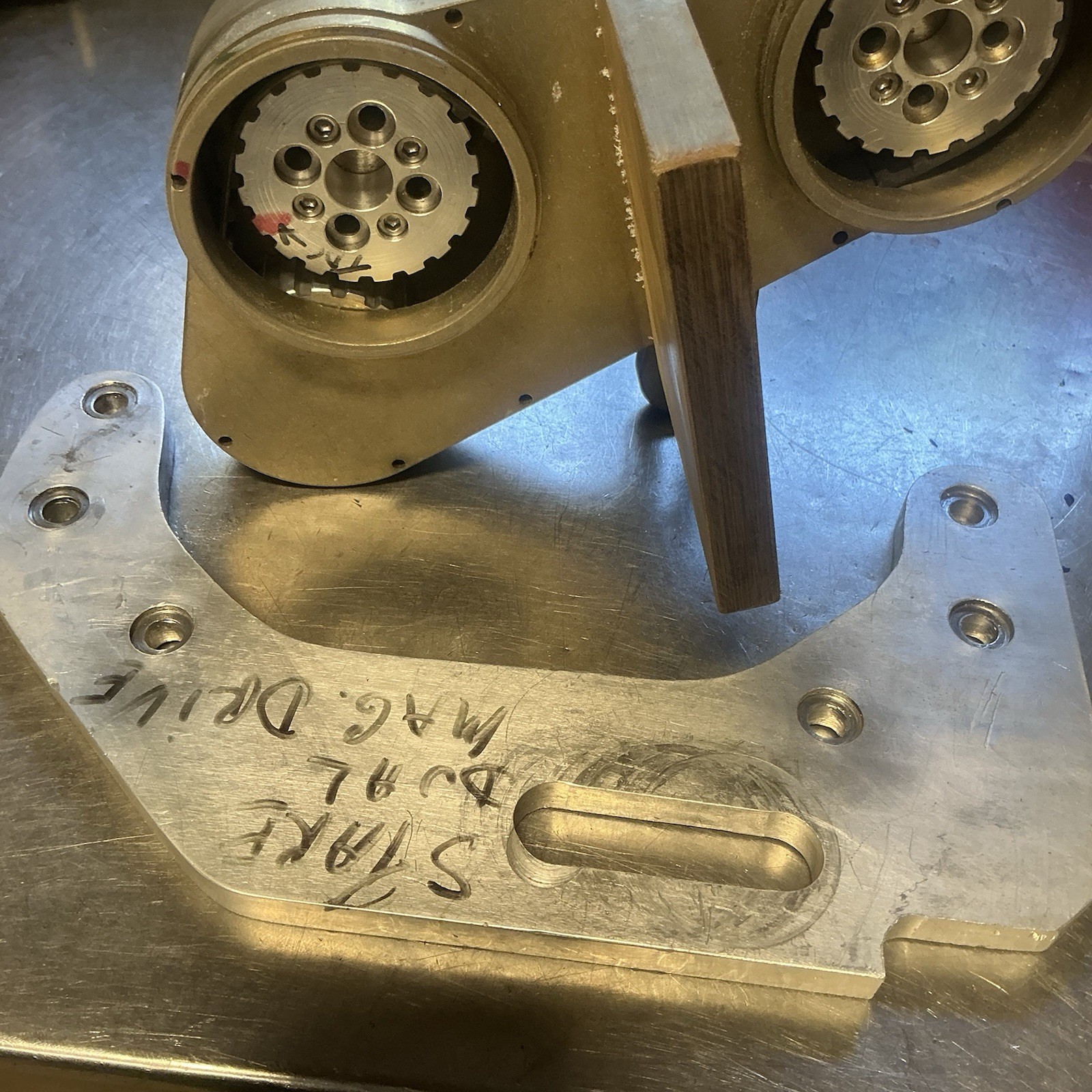 426 Hemi Engine Duel Offset Magneto Drive W Brackets