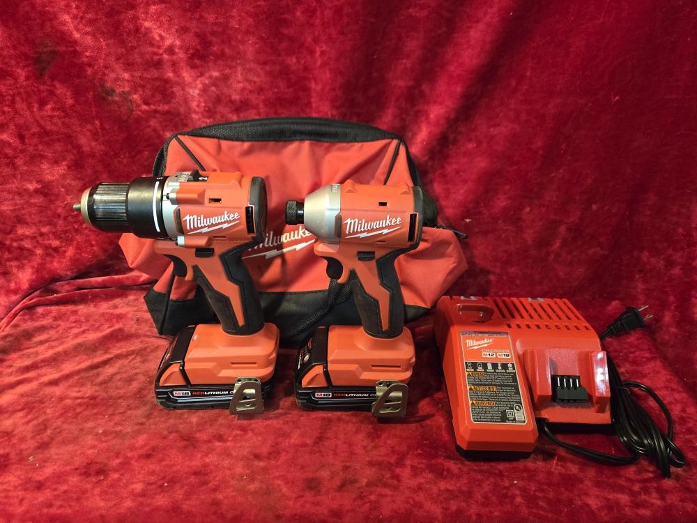 Milwaukee 2892-22CT M18 18V Brushless Drill/Impact Driver Combo Kit Used