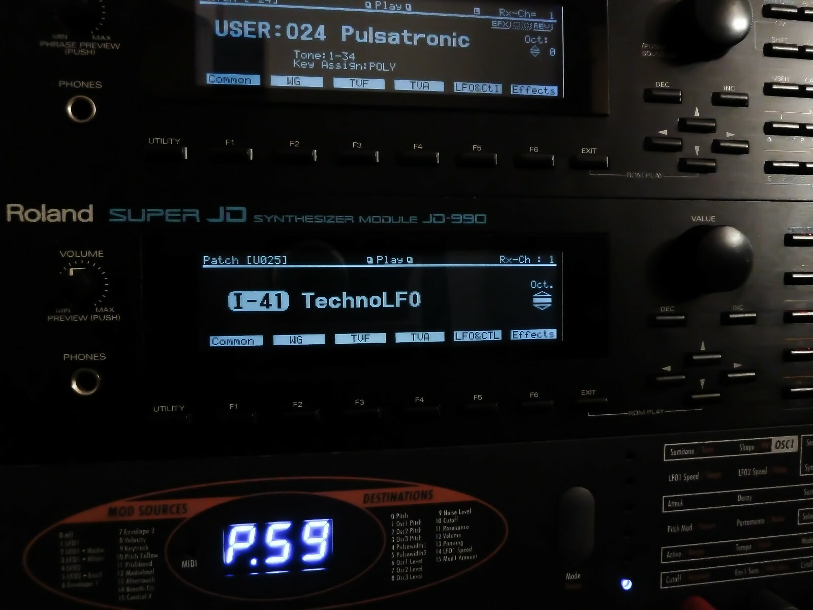 Roland JD-990 Custom LUX (Negative) LED Display !