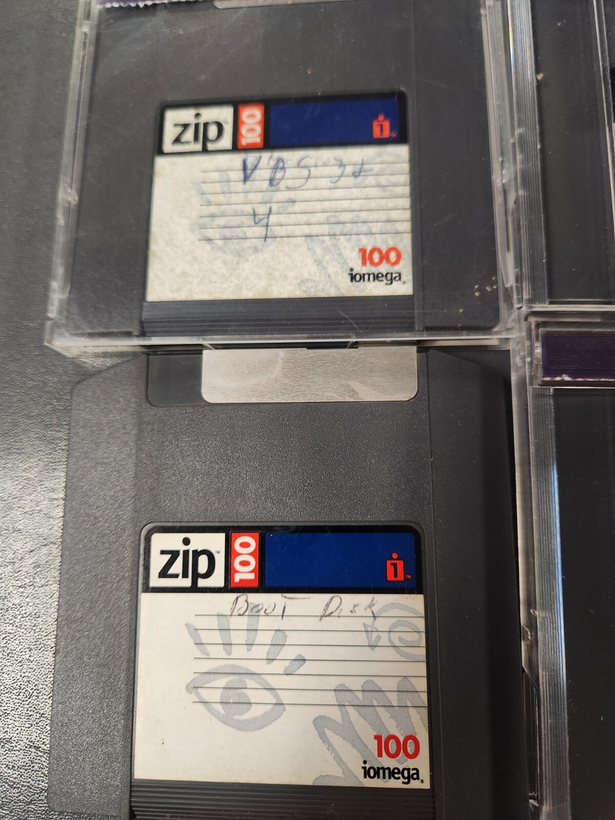 6 X Lot Iomega Zip Drive Disk 100 MB With Case
