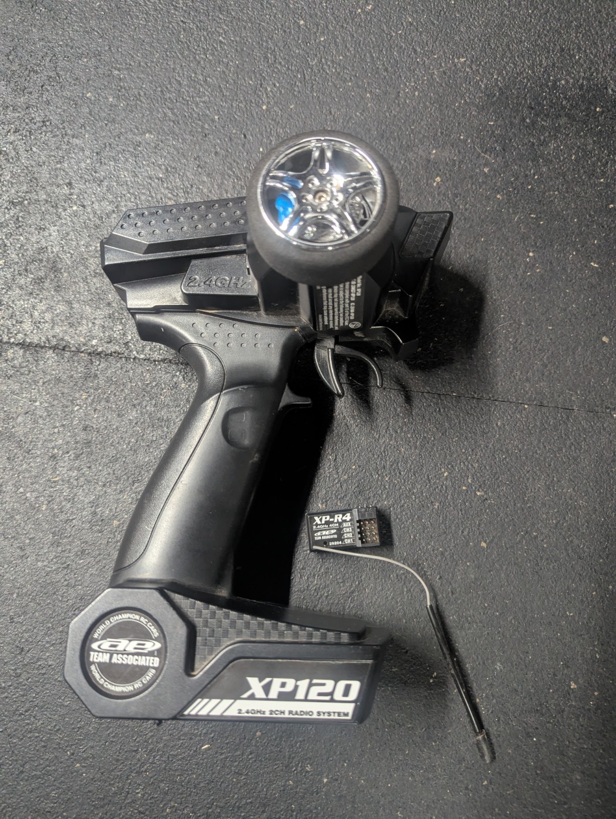 Team Associated XP120 2.4GHz 2CH Radio System with XP-R4 Receiver