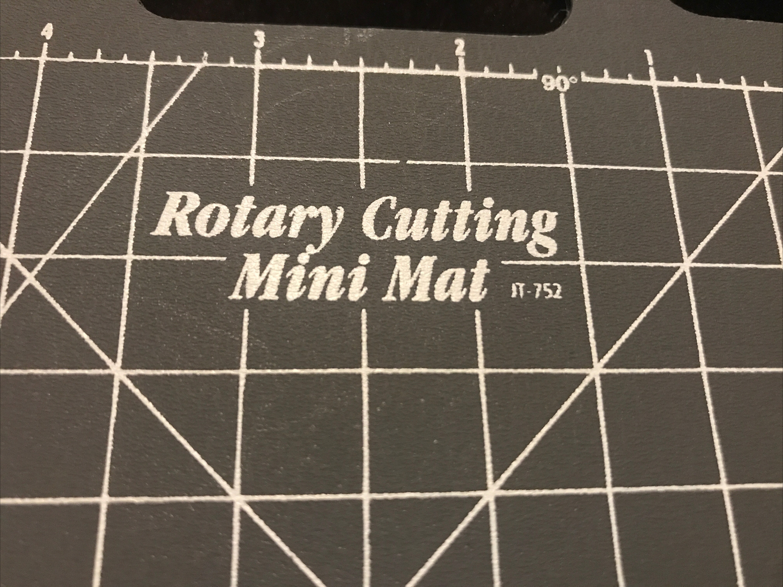 Rotary Cutting Mini Mat - 5" x 5" - June Tailor