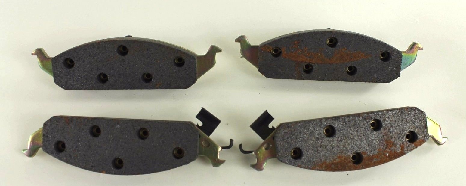 OEM Mopar Dodge Stratus Chrysler Cirrus Front Brake Pads V1012885AB