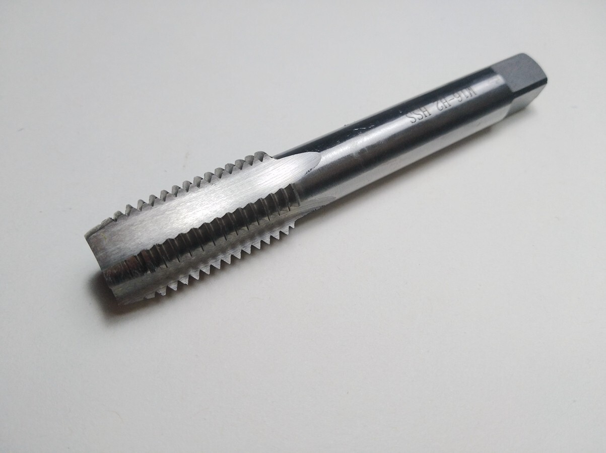 New HSS 16mm x 2.0 Metric Tap Right Hand Thread M16 x 2.0mm Pitch US Stock M822