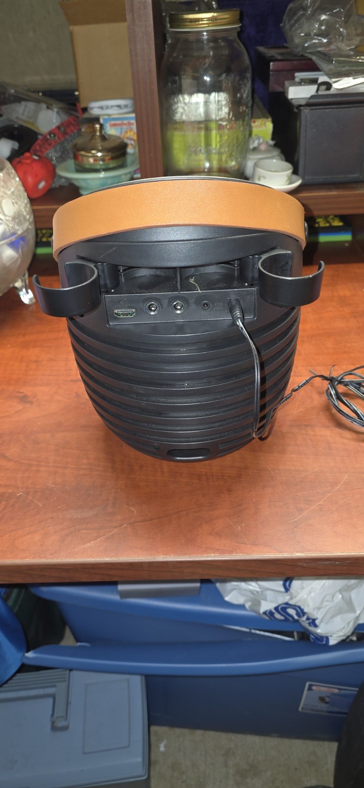 Singing Machine SingCast One karaoke system. No Microphone