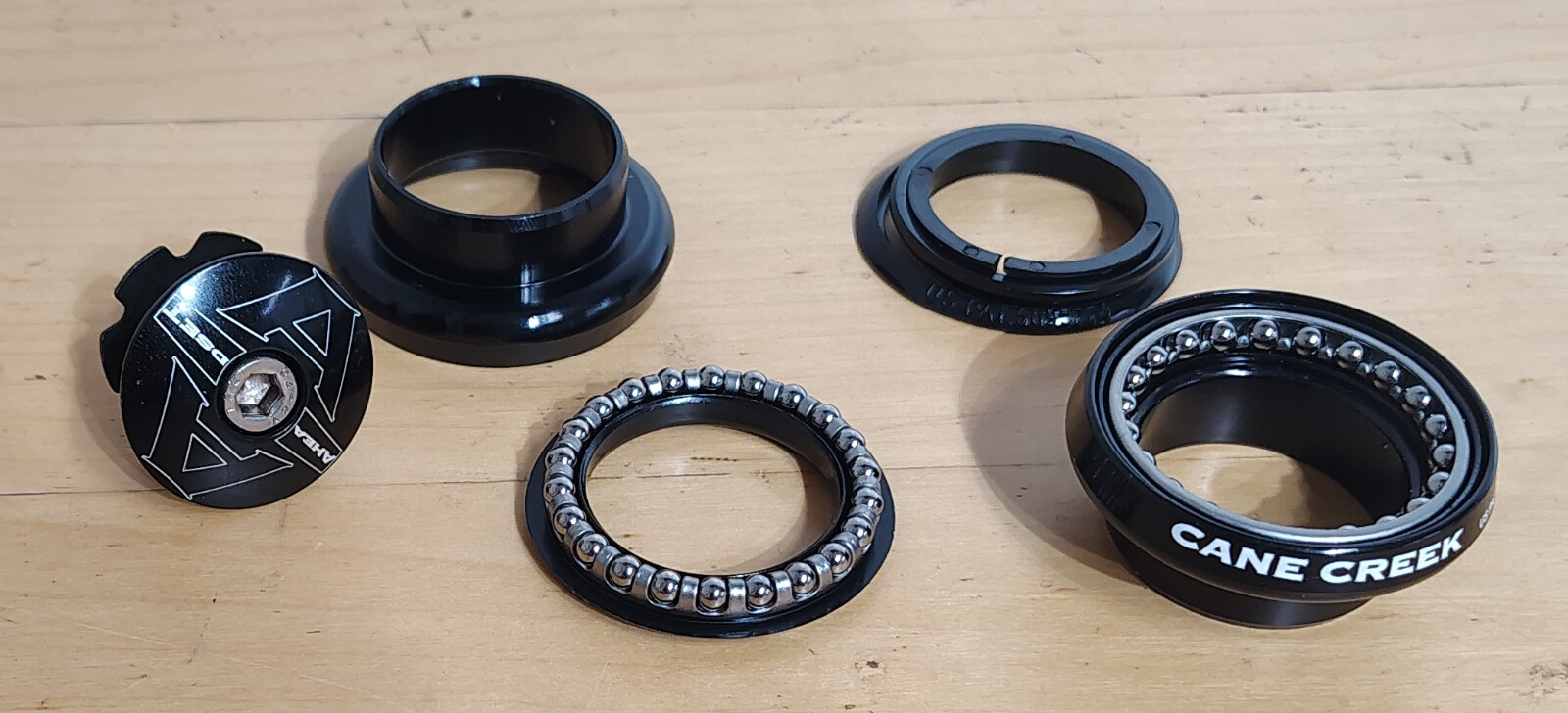 NOS Cane Creek SAS Threadless Aheadset 1-1/8 HS0217