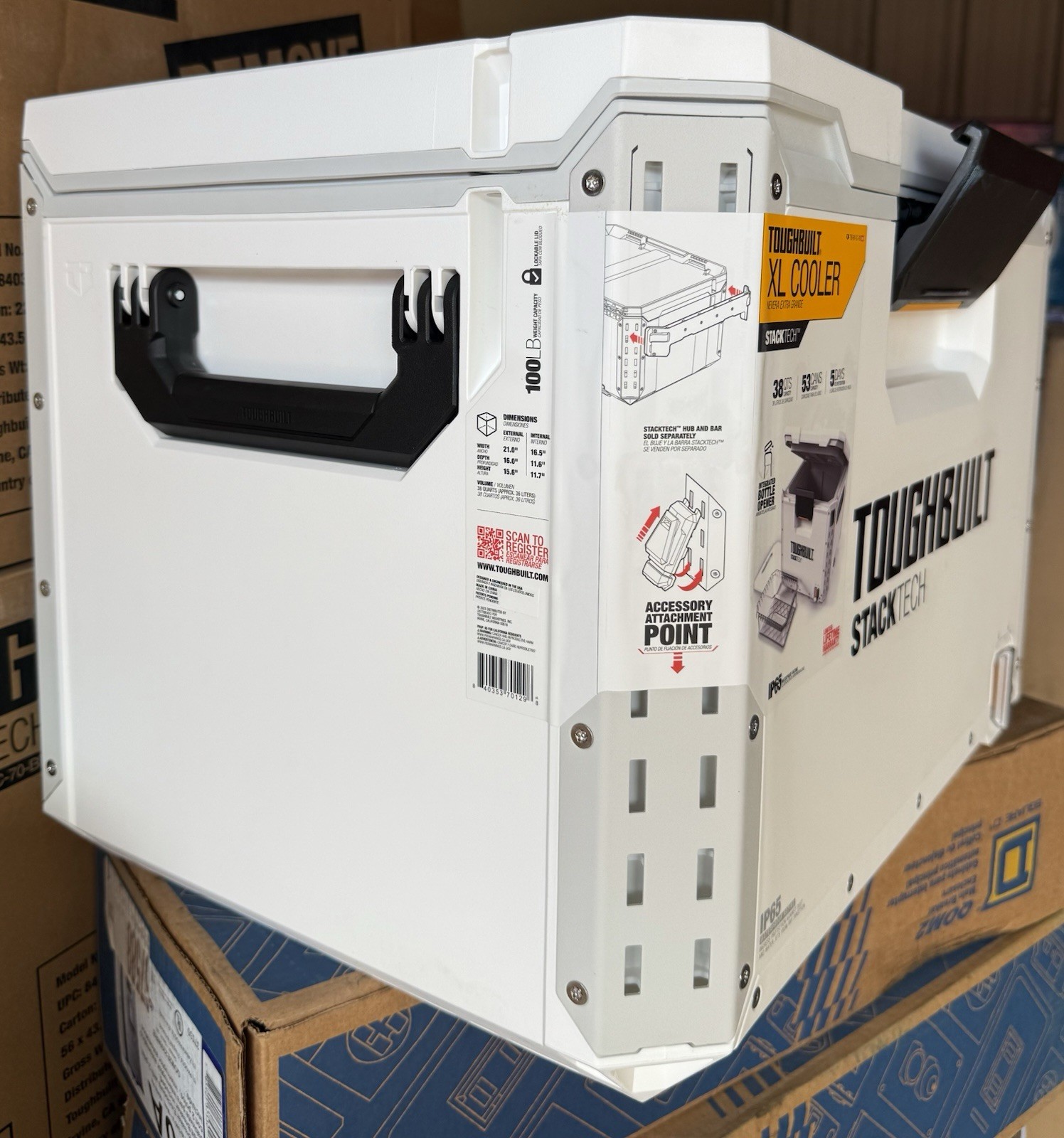 ToughBuilt StackTech XL 38 Quart Cooler Stackable Hard Shell Ice Chest White NEW