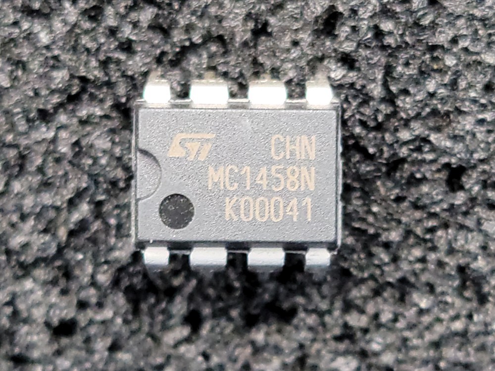 New (47pcs) MC1458N ST MICROELECTRONICS IC Linear