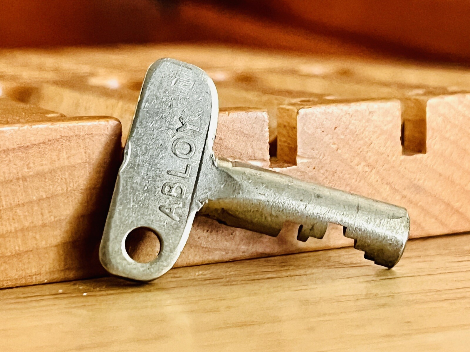 Abloy Disc Detainter High Security Lock Key ASSA Vintage Locksport Collector