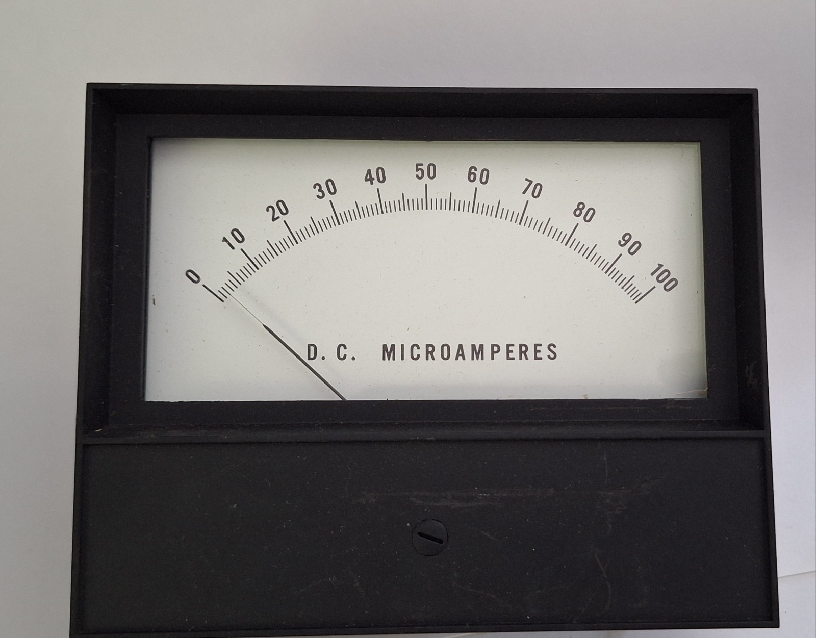 Vintage Unbranded Microamperes Meter