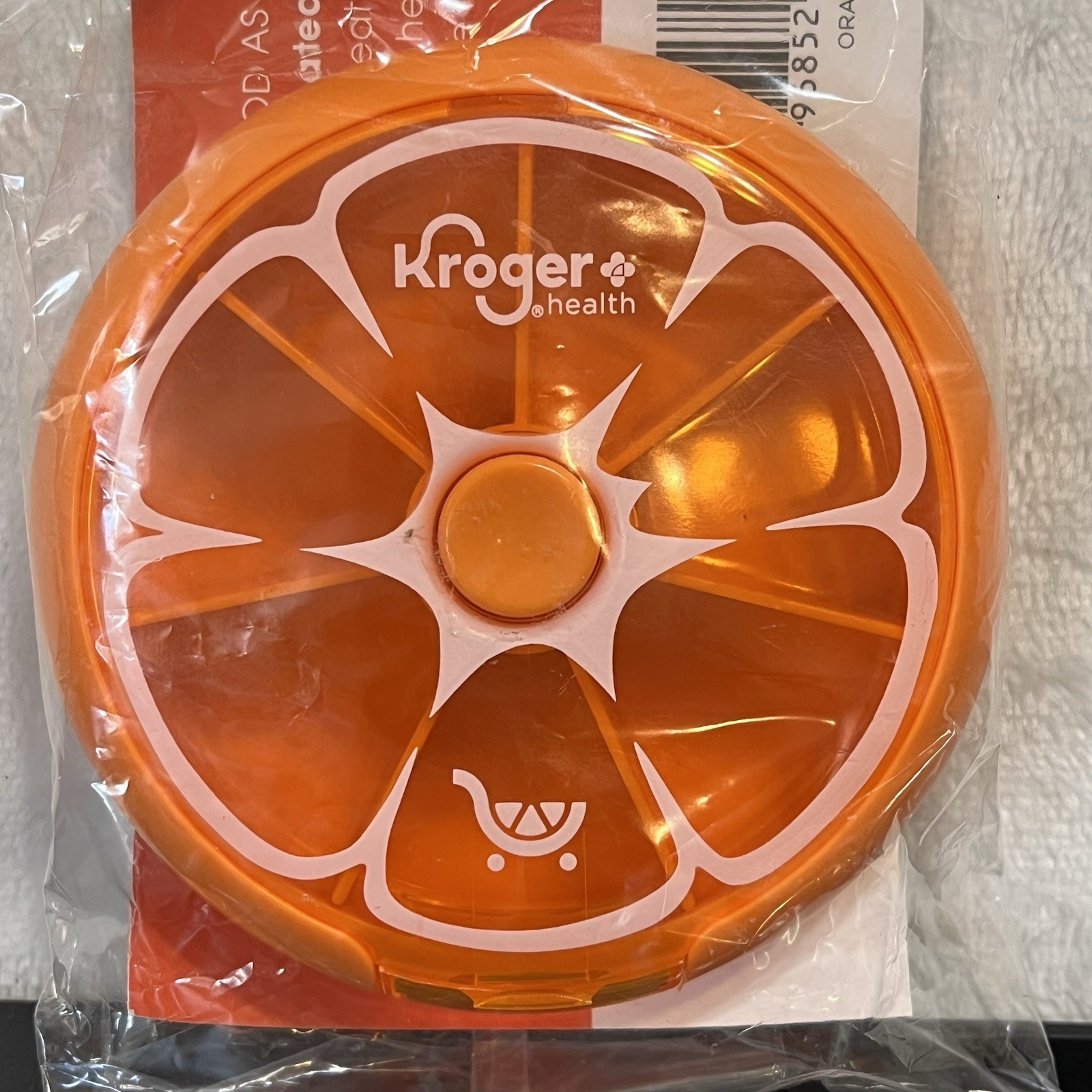 KROGER Orange Fruit Shaped Travel Pill Box Container Splitter Pill Organizer NEW