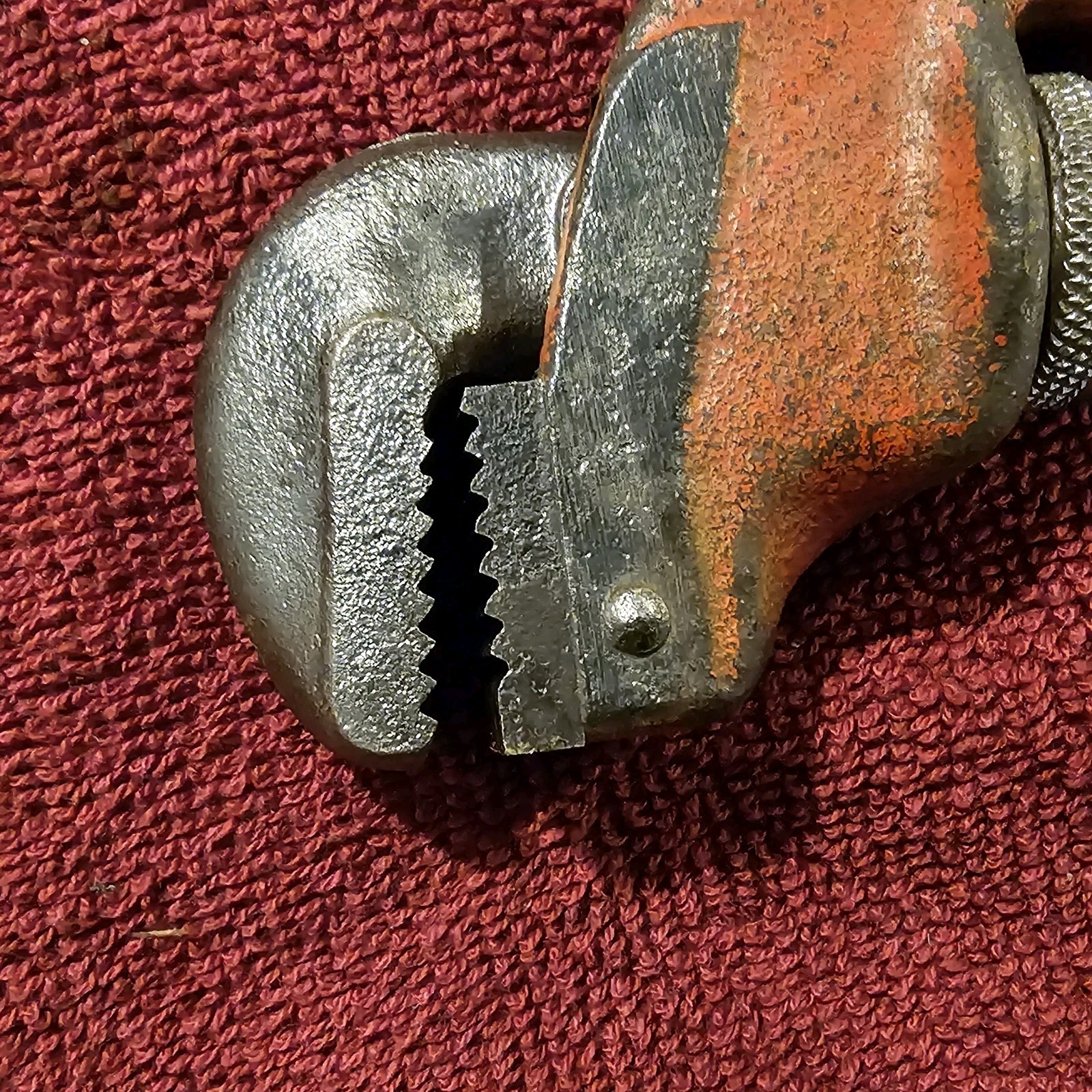 Vintage RIDGID USA E8 Offset Heavy Duty 8" Pipe Wrench