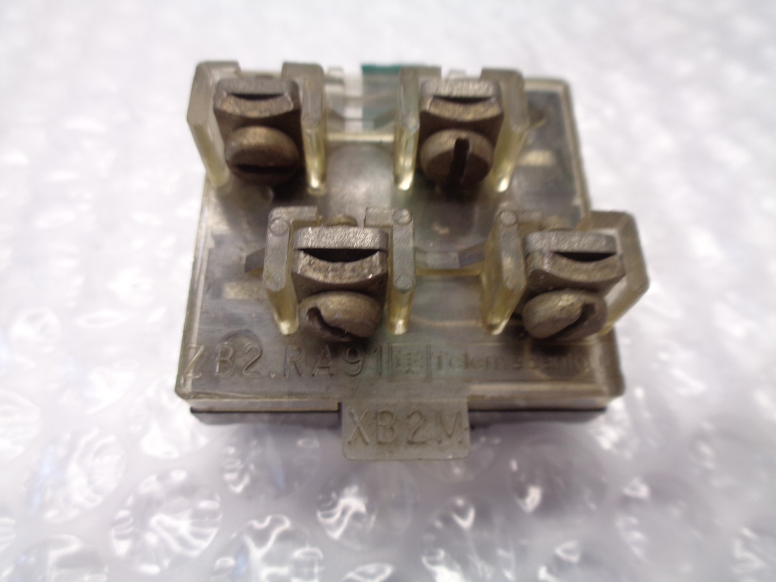 TELEMECANIQUE ZB2.RA91 CONTACT BLOCK UNMP