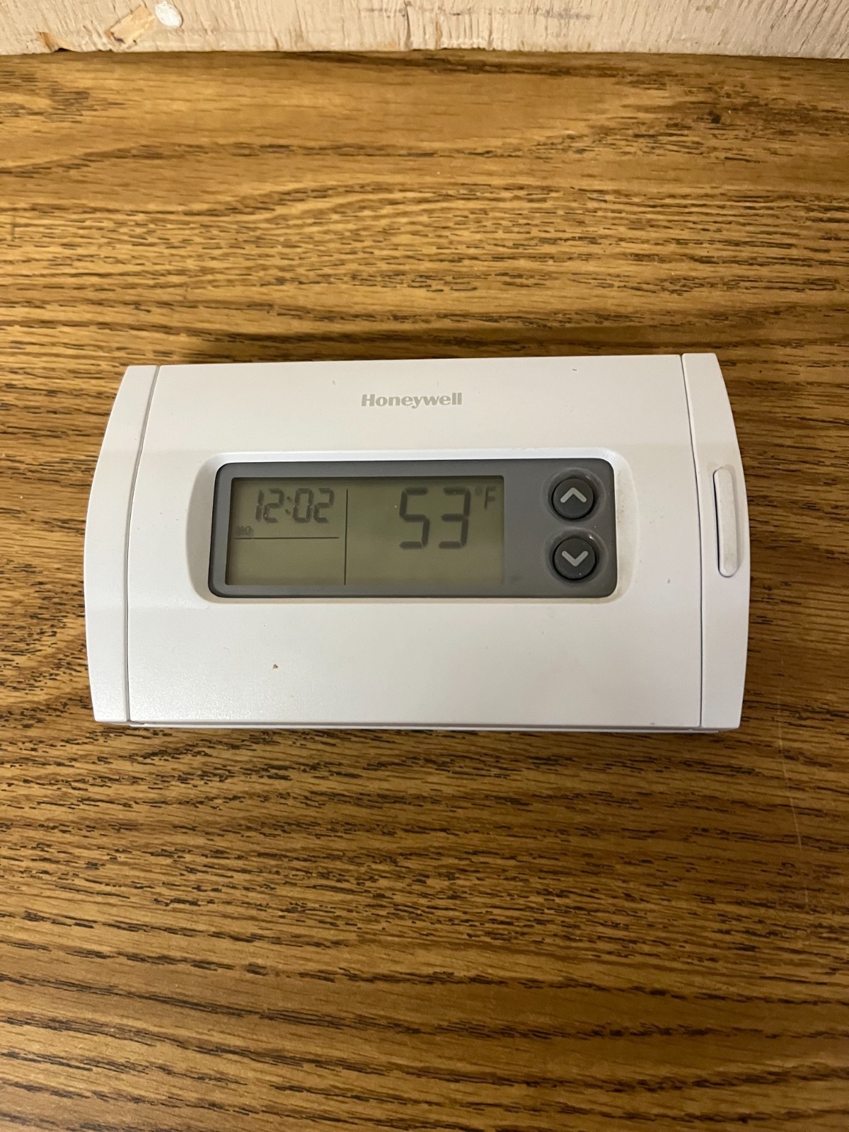 Honeywell RCT8100A 7-Day Programmable Thermostat
