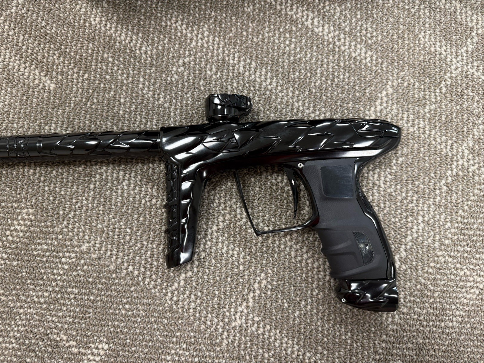 Adrenaline Luxe Idol Electronic Paintball Marker- Polished Black