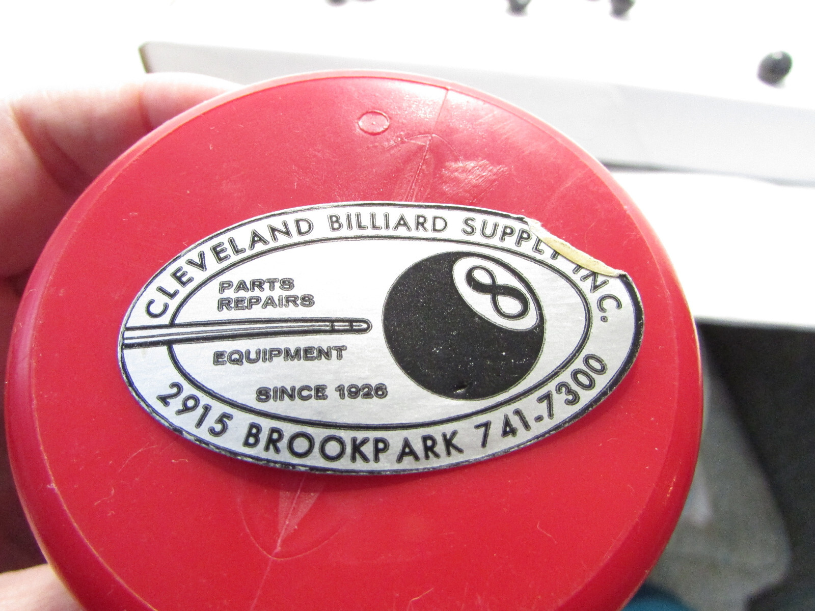 VINTAGE CLEVELAND BILLIARDS SUPPLY COMPANY GAMING PIECES & BOTTLE TUMBLER