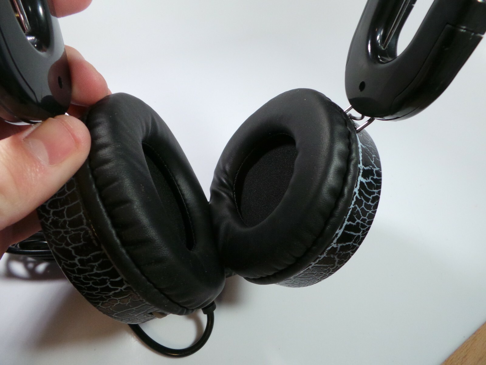 BYTECH Gaming Headset with Multi-Color Backlight Supports Various Platforms