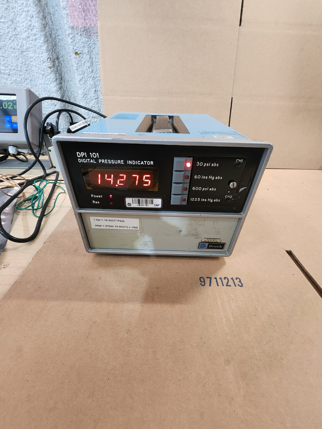 DRUCK DPI101 Digital Pressure Indicator