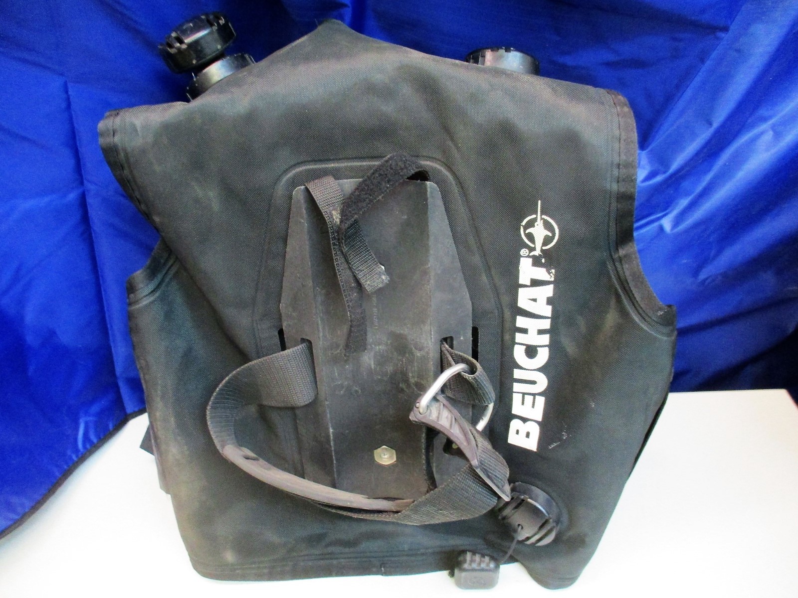 Beuchat Masterlift Equalizer Size M Buoyancy Compensator