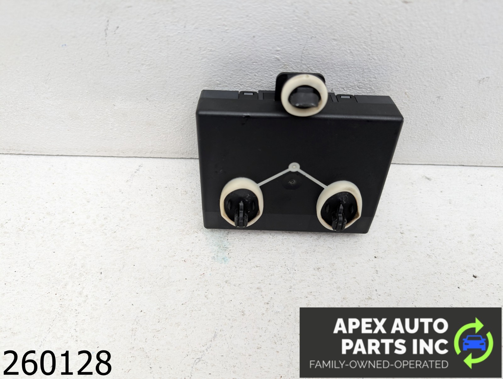 OEM 2008 Audi Q7 3.6L FRONT DOOR CONTROL MODULE