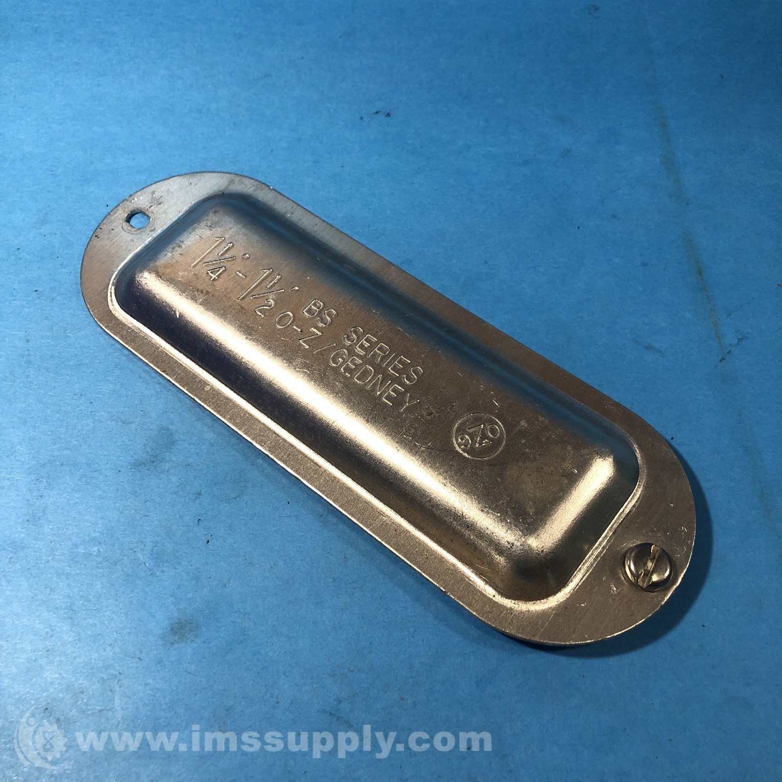 OZ Gedney 1-1/4 inch x 1-1/2 inch Steel Conduit Cover 3661