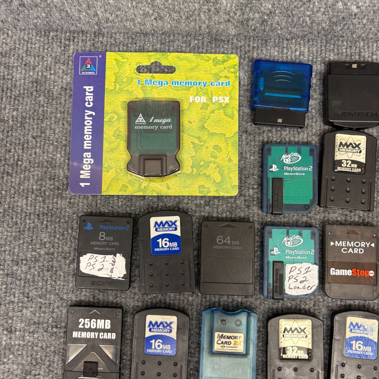 Huge Playstation 1 & 2 8MB Memory Cards Dongles PS1 & PS2 Lot Bundle UNTESTED