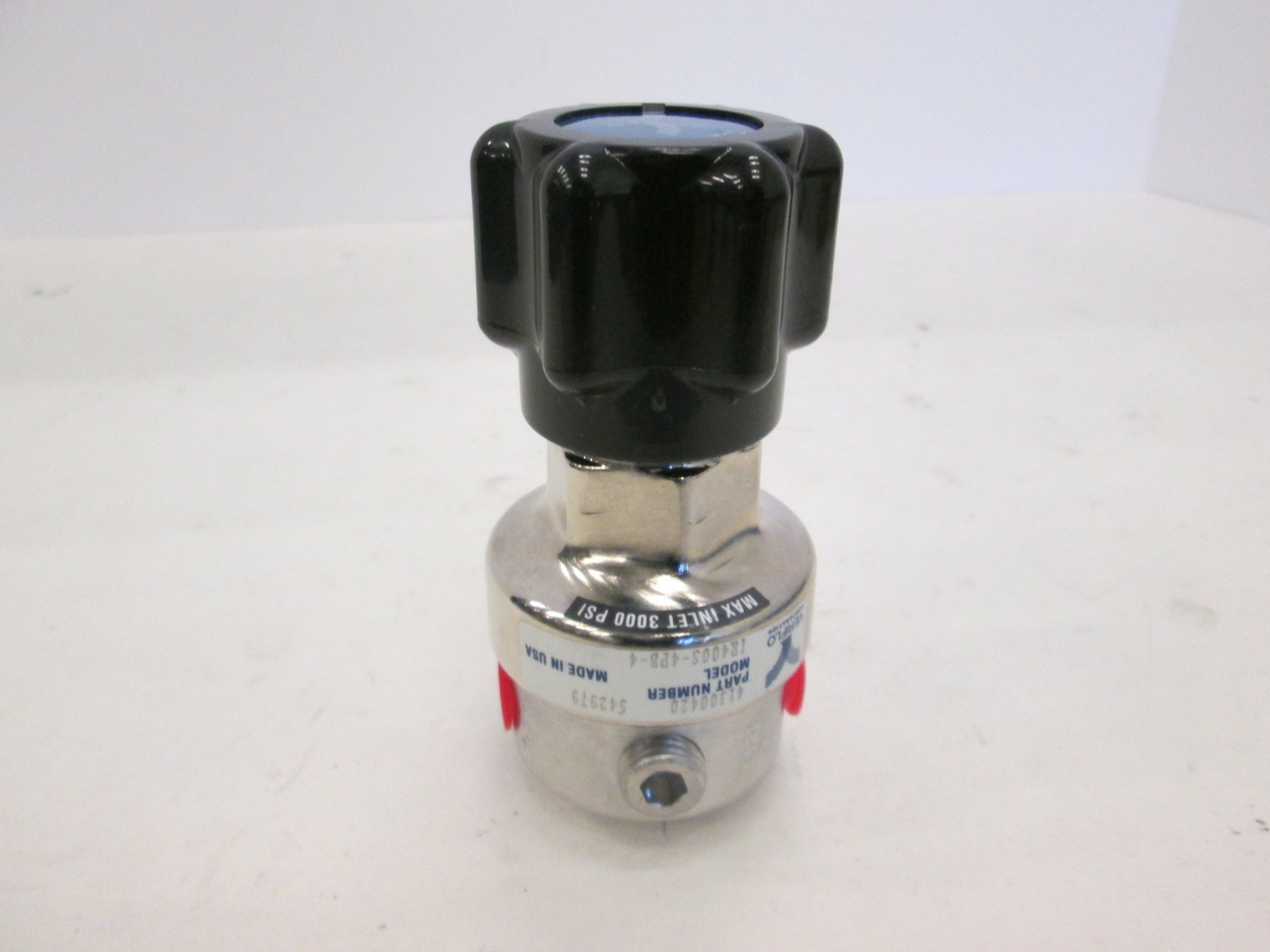 Veriflo, Model IR400S-4PB-4, Stainless Steel Regulator, Used