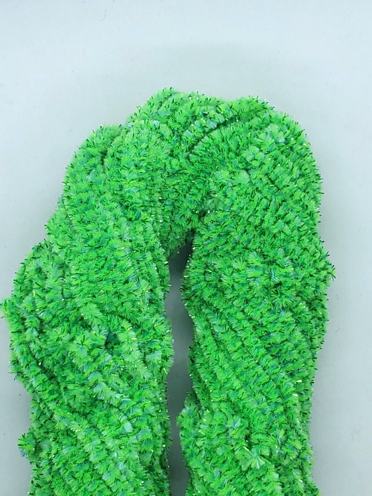 MINTY LIME New Age Chenille 4 Yard Pack Size #2 Medium Fly & Jig Tying