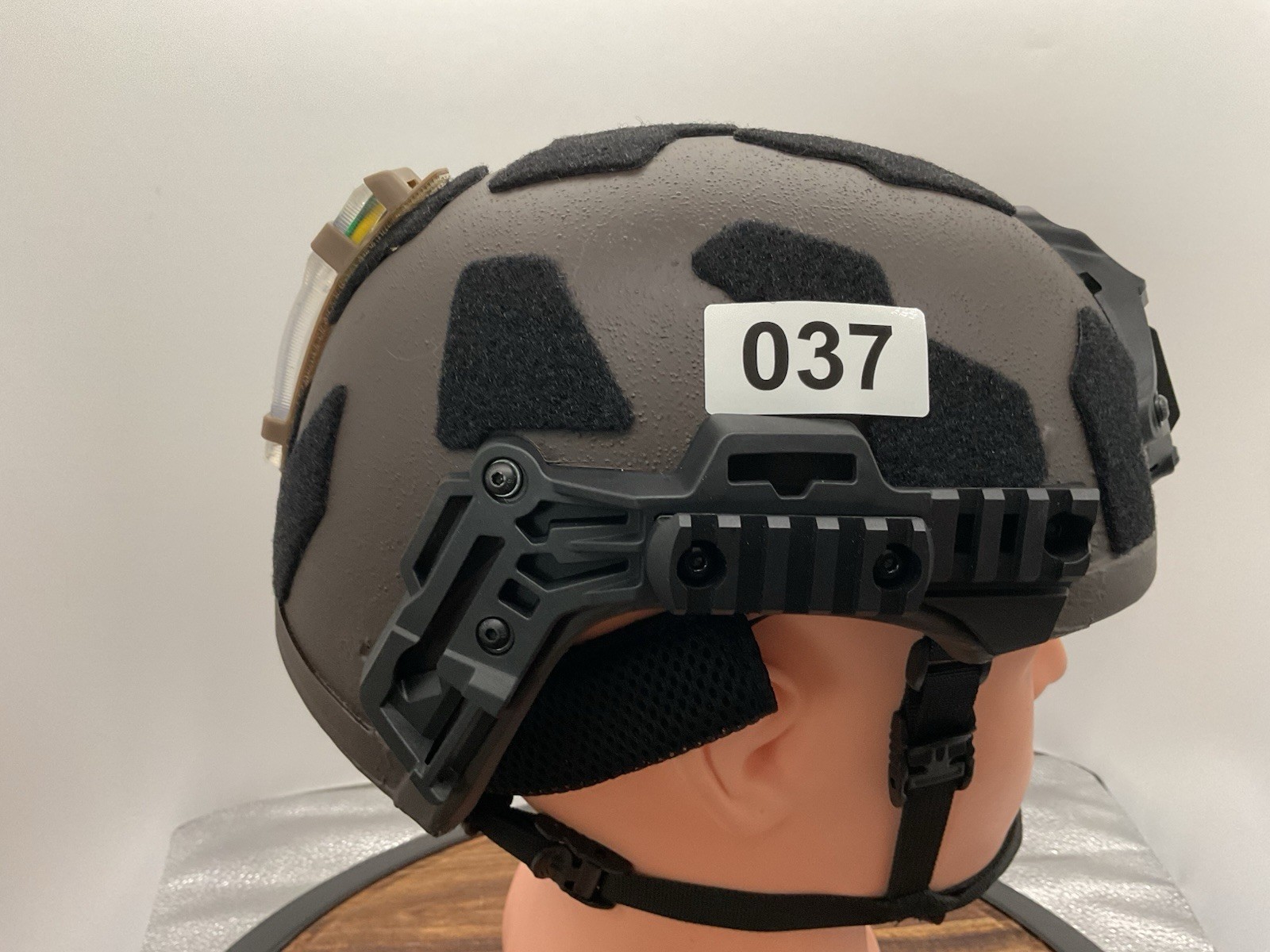 Military Ballistic Helmet 3A Customized, Size Large/Medium Adjustable American