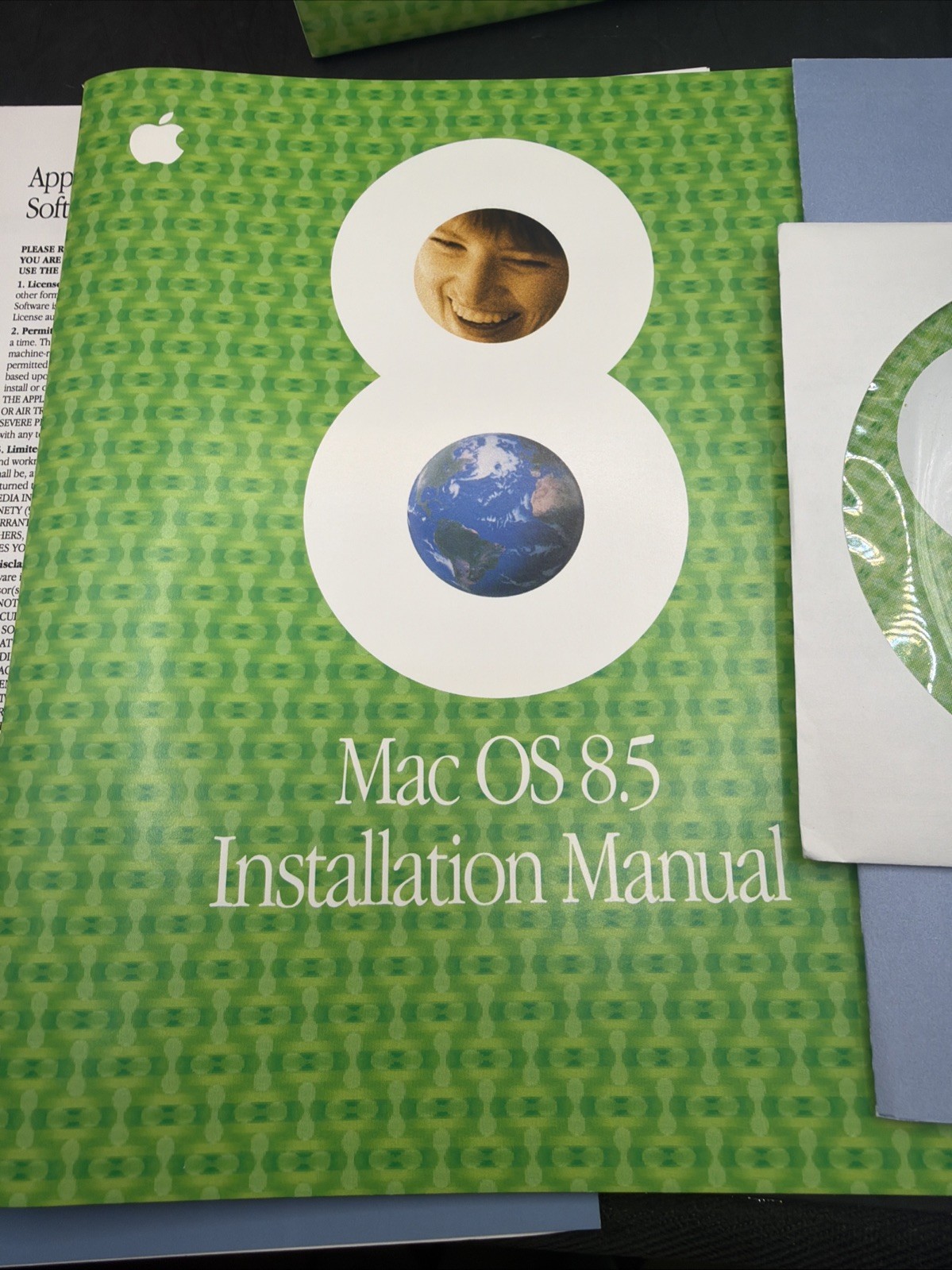 Apple Mac OS 8.5 (1998) Operating System CD-ROM w/ Retail Box