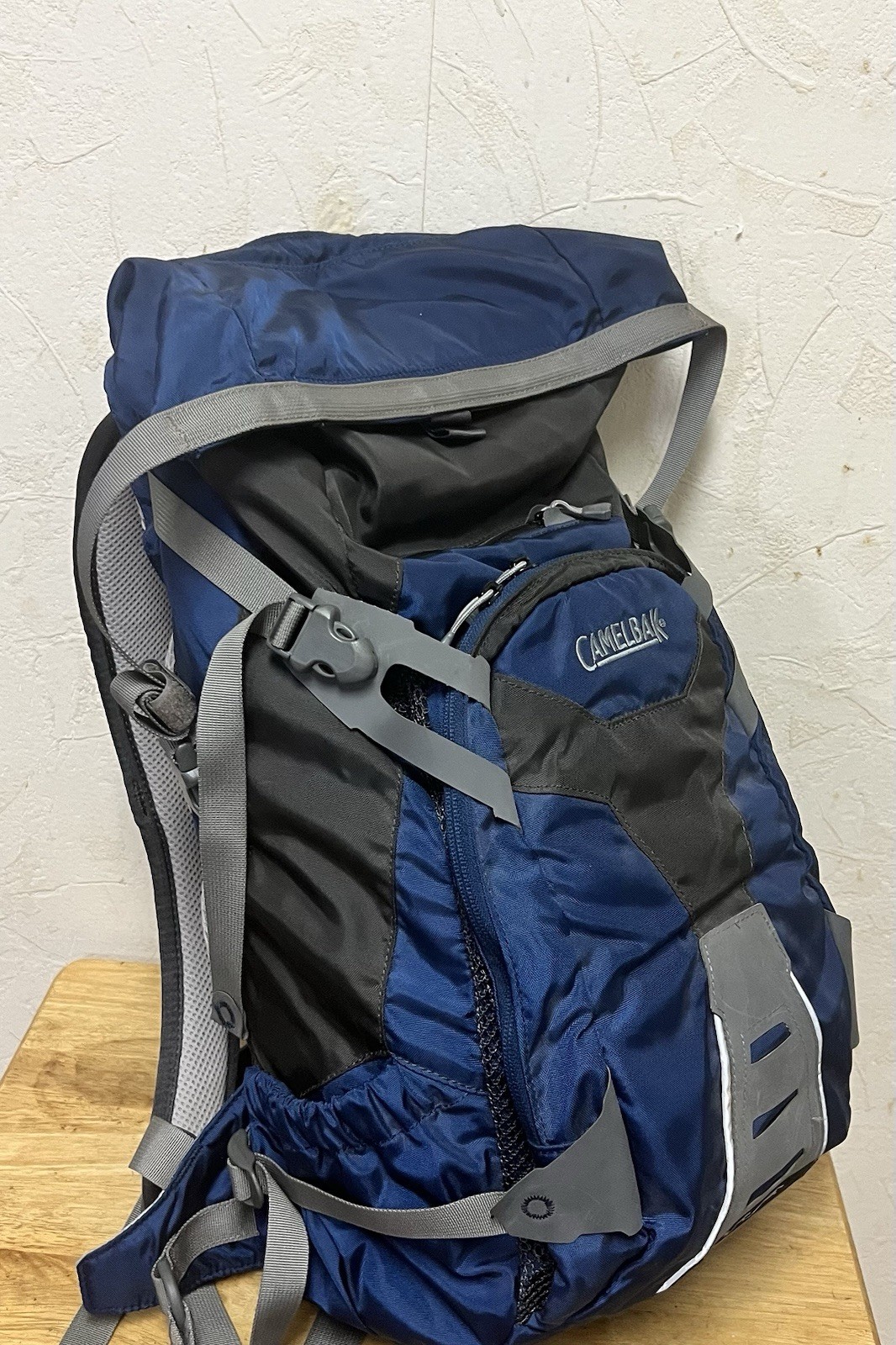 CamelBak H.O.S.S. Backpack hydration Pack. No Bladder!