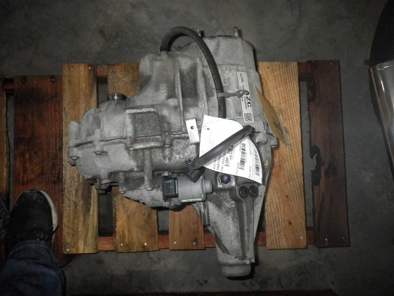 Cadillac Escalade ESV 2019 Transfer Case 95K Miles 84467441 1449