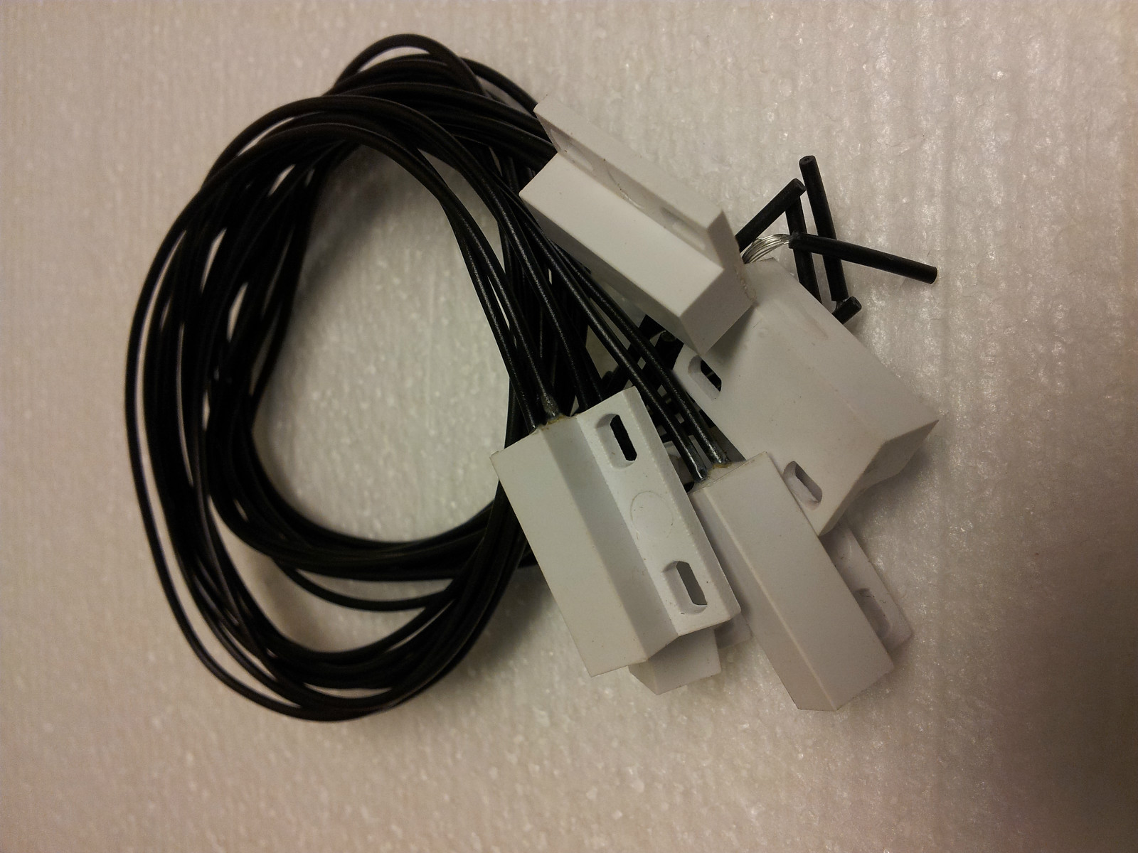 5 LED Magnetic Reed Contact Switch Loop Open When Magnet Near Next Cabinet Door