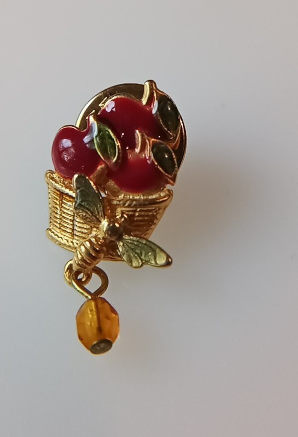 Apple and Bumble Bee in Basket Small Pin Signed KC