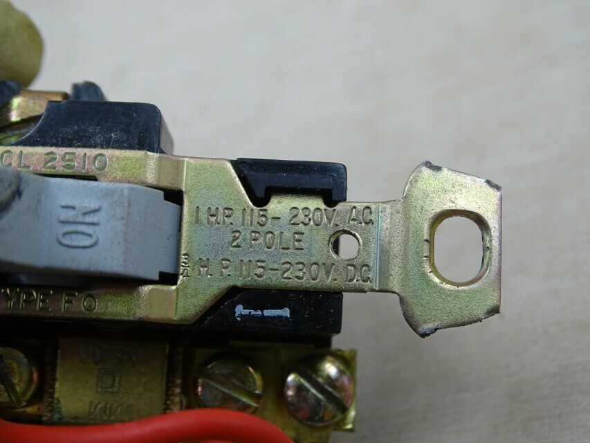 Square D Manual Motor Switch W/ Led Indicator TYPE: FO, 2 POLE, 230 V., CL 2510