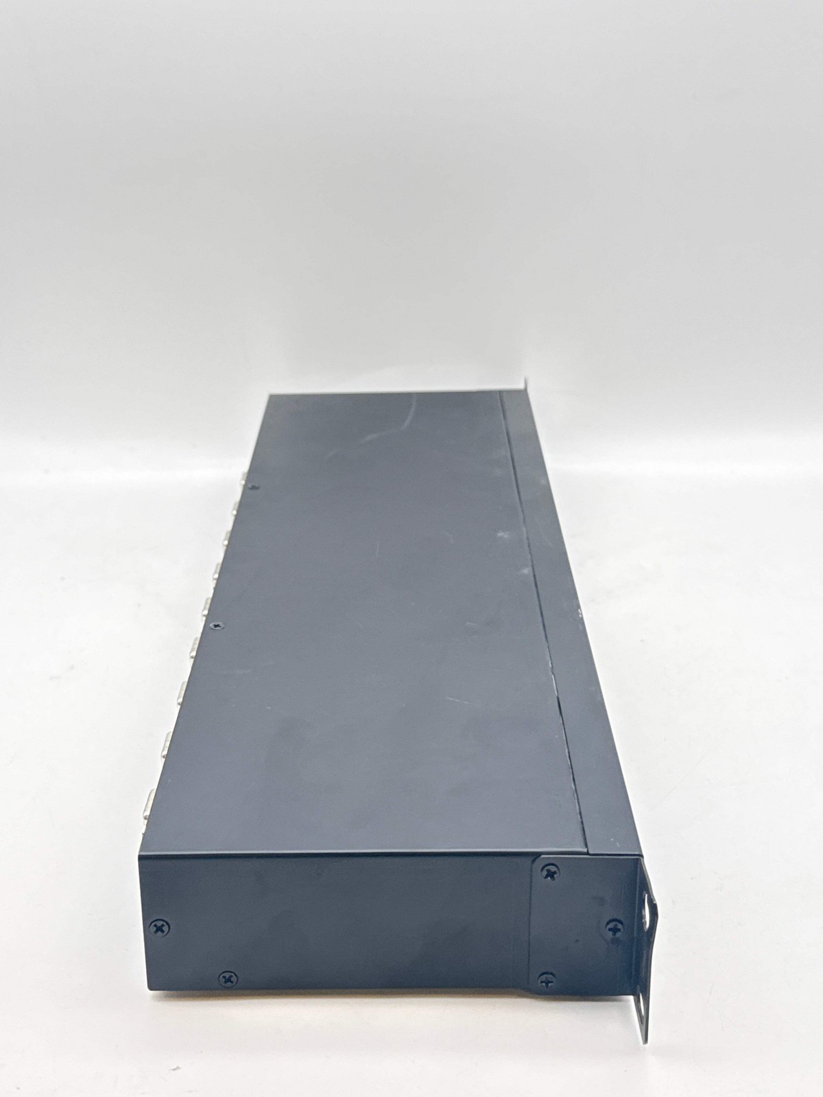 Rijer 8 Port Smart USB 2.0 KVM Switch