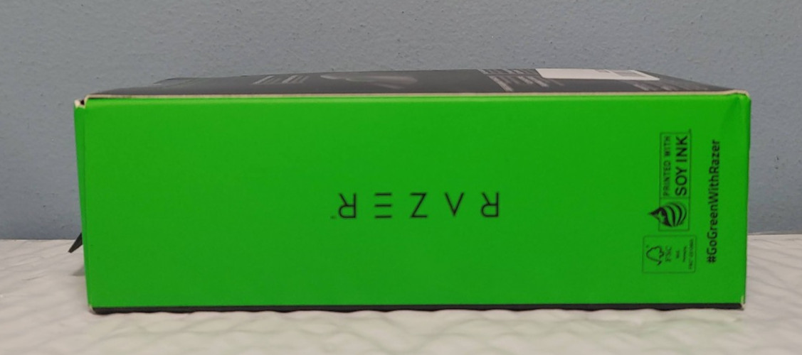 Razer DeathAdder Essential Wired Optical Gaming Mouse 6400 DPI - New! Sealed!