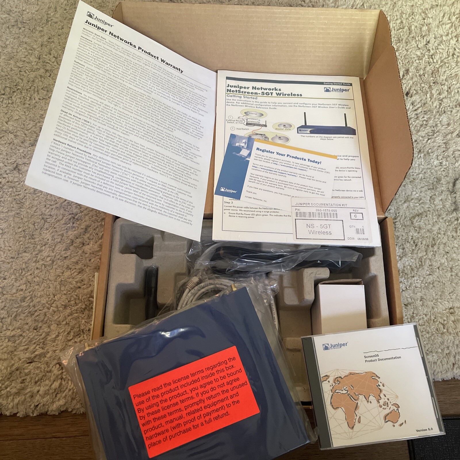 Juniper NetScreen 5GT NS-5GT-021 5GT Wireless Brand New CIB