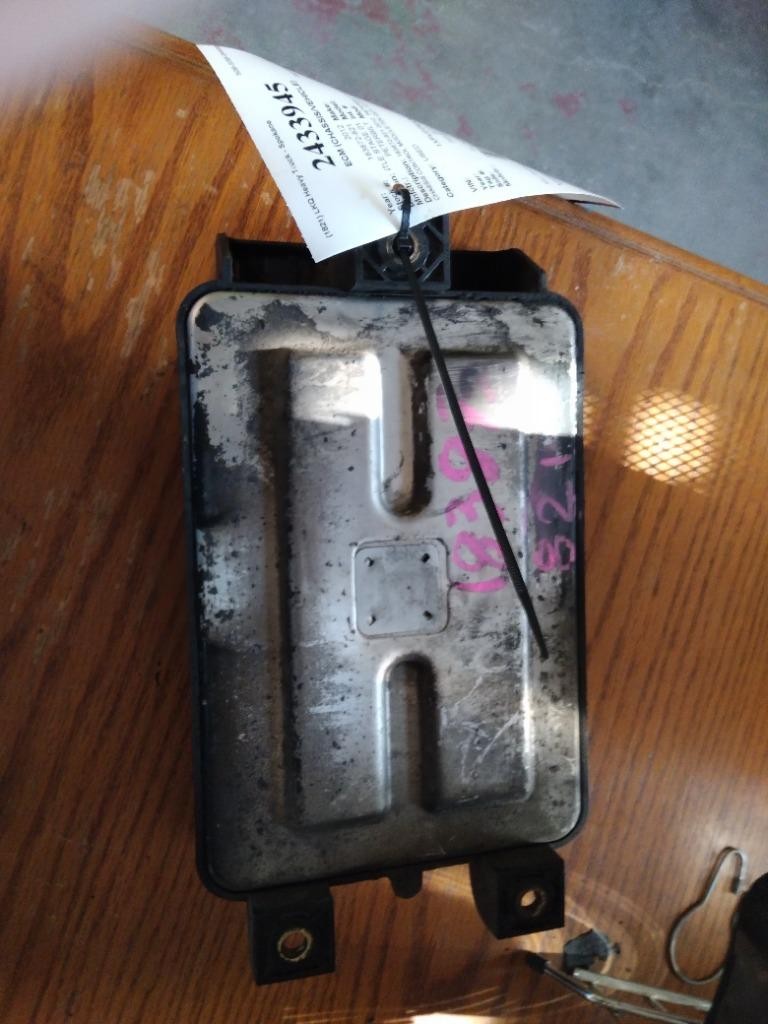 Replaces Q21-1077-2-103 2012 PETERBILT 384 CHASSIS CONTROL MODULE (CCM) ,  WA