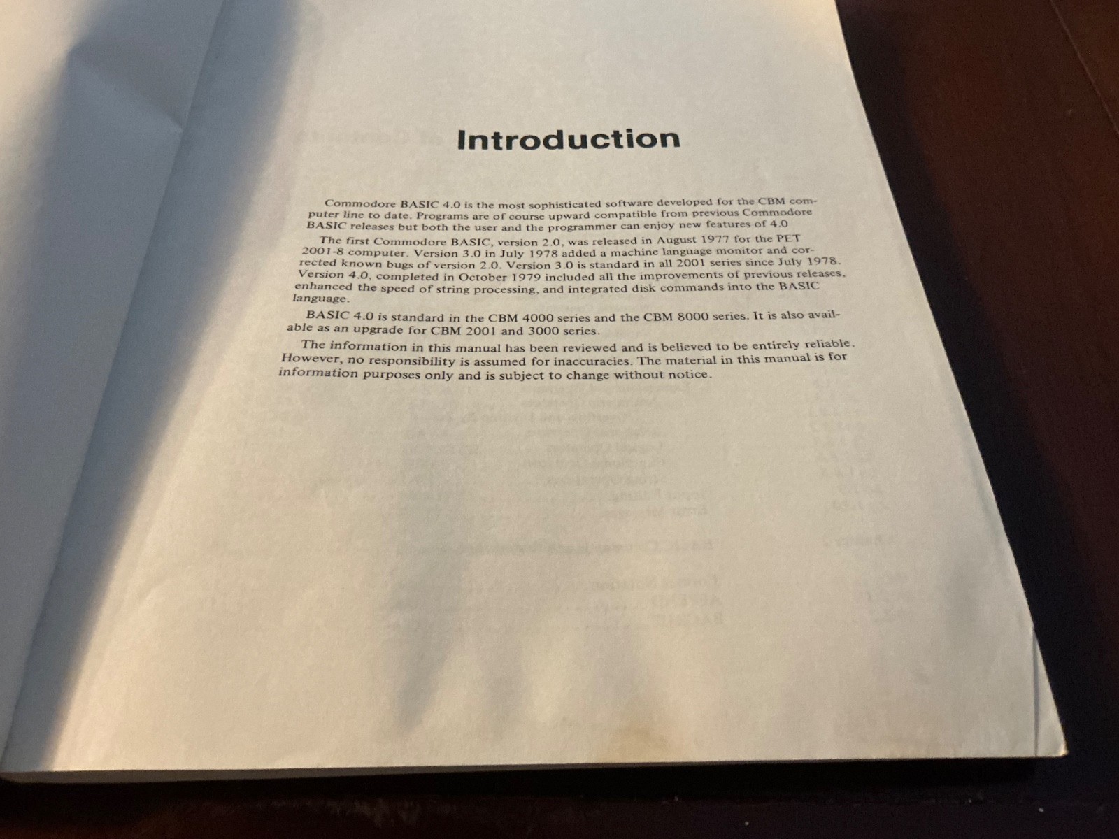VTG USER'S REFERENCE MANUAL COMMODORE BASIC VERSION 1982