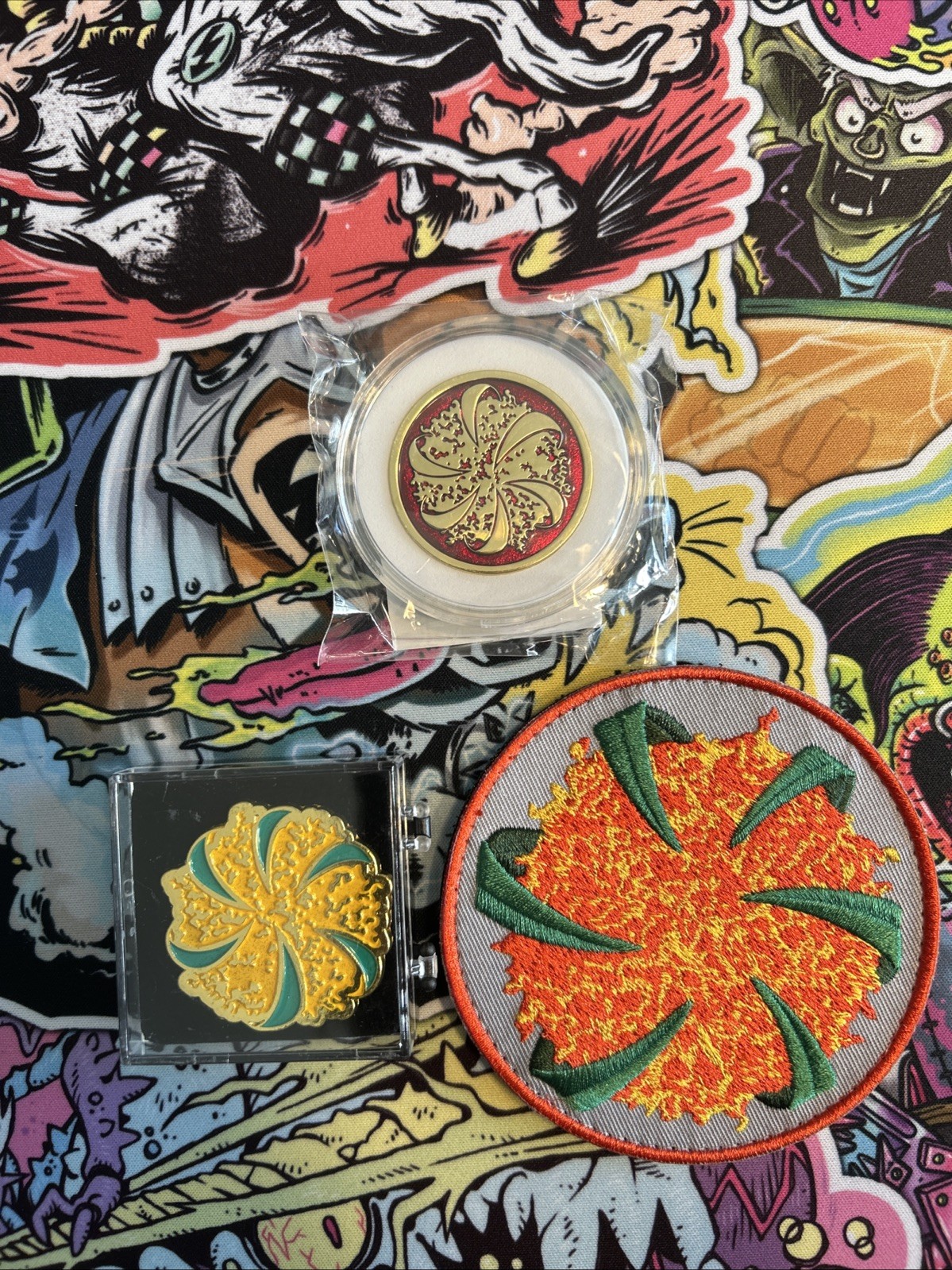 Brand New Sealed Outworlds Alliance Challenge Coin, Pin, And Patch Lot
