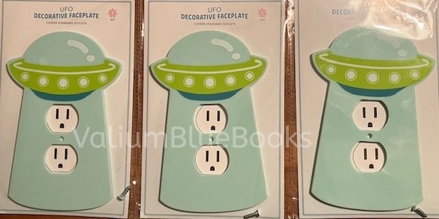 Set of 3 UFO Face Plate Double Wall Outlet Covers - SEALED