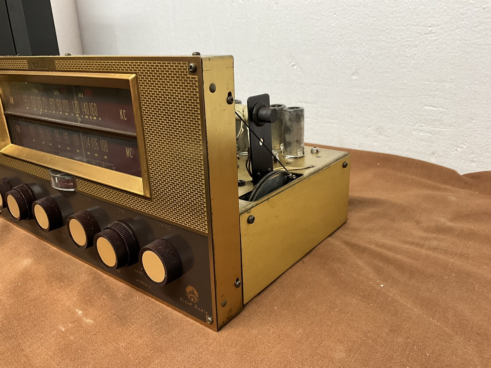 Pilotuner AM-FM Tuner Model AF-860