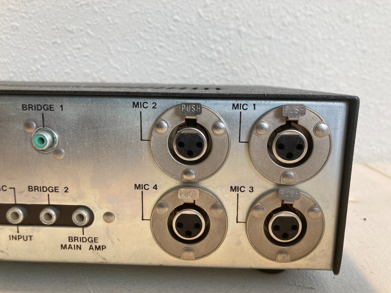 Bogen Amm-4 Amplifier With Rack Panel Mounts!