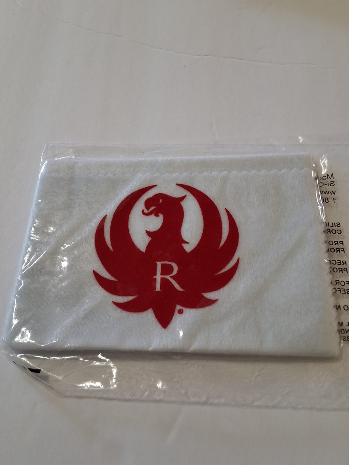 RUGER SILICONE GUN & REEL CLOTH, PROTECTS, POLISHES, TREATED NOS SI-CLO MFG NOS